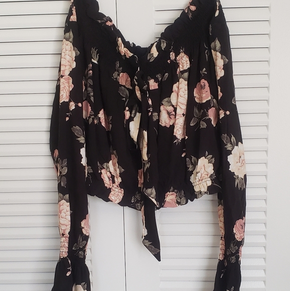 Off Shoulder Top - Picture 2 of 5